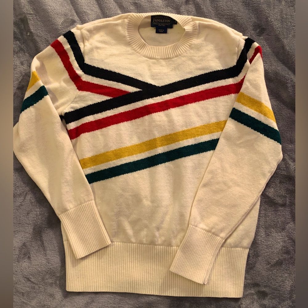Pendleton sweater in a size small